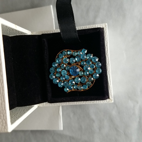 Huge Adjustable Statement Rings - Picture 3 of 11